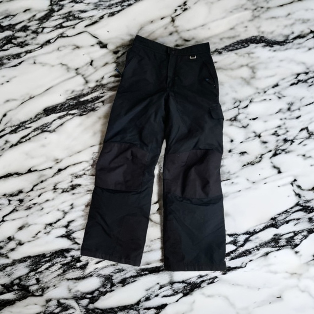 Snow pants kids large